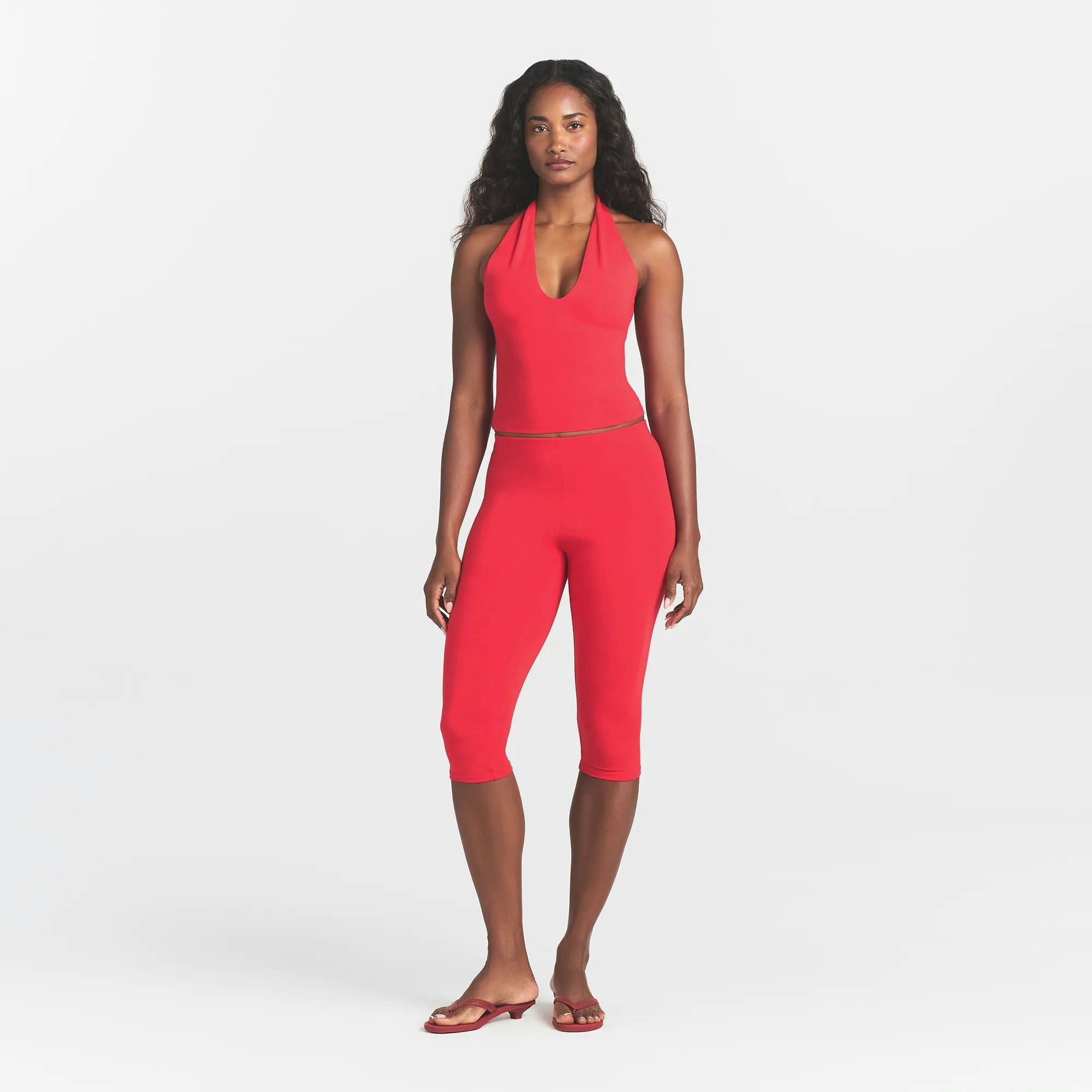 SMOOTH LAYERS HALTER TOP - CARMINE - image 11