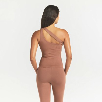 SMOOTH LAYERS ONE SHOULDER TOP - NUTMEG - image 13