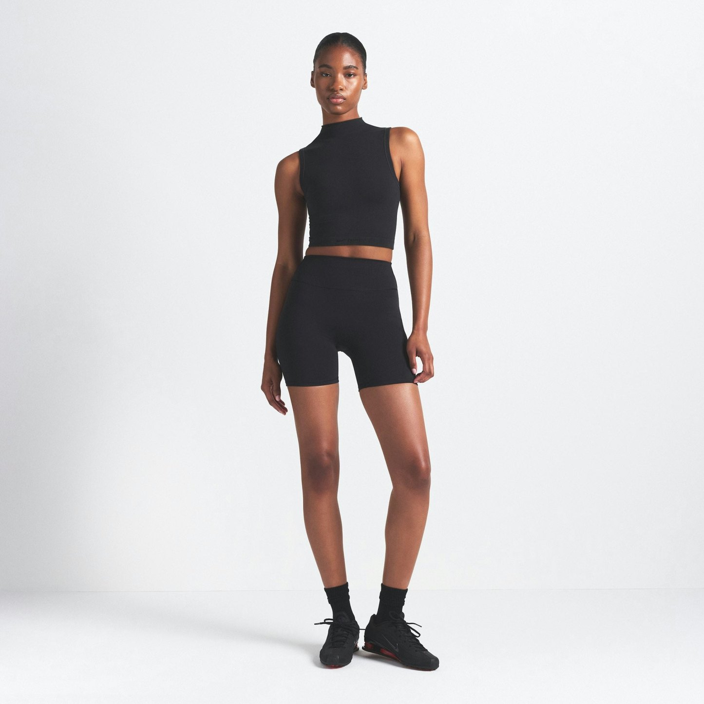 NikeSKIMS VINTAGE SEAMLESS MOCK NECK BRA TOP - OBSIDIAN - image 4