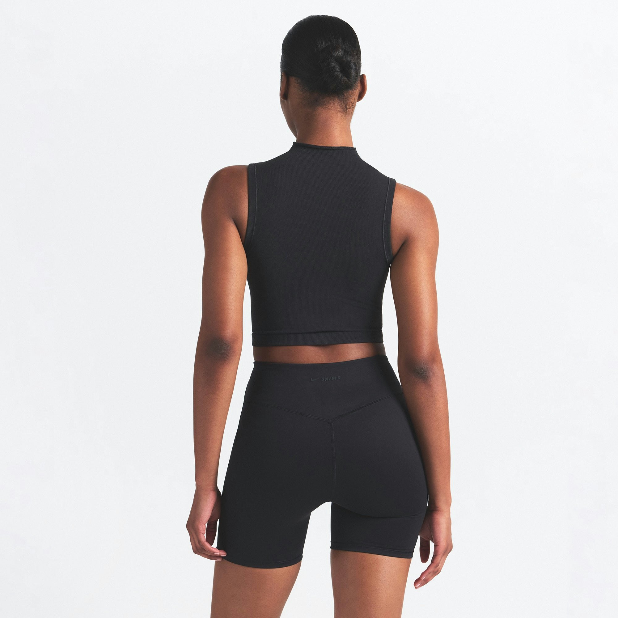 NikeSKIMS VINTAGE SEAMLESS MOCK NECK BRA TOP - OBSIDIAN - image 5