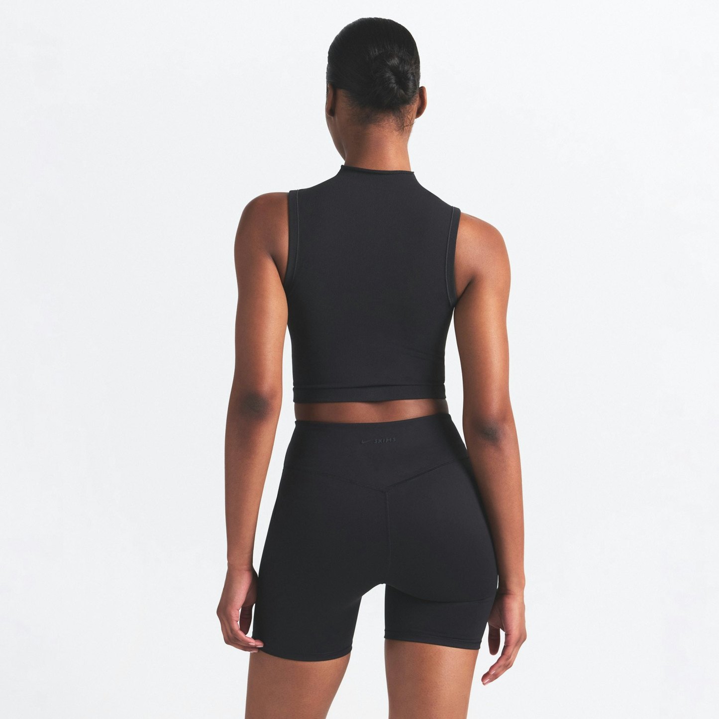NikeSKIMS VINTAGE SEAMLESS MOCK NECK BRA TOP - OBSIDIAN - image 5