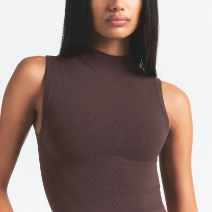 NikeSKIMS VINTAGE SEAMLESS MOCK NECK BRA TOP - PHOENIX - image 25