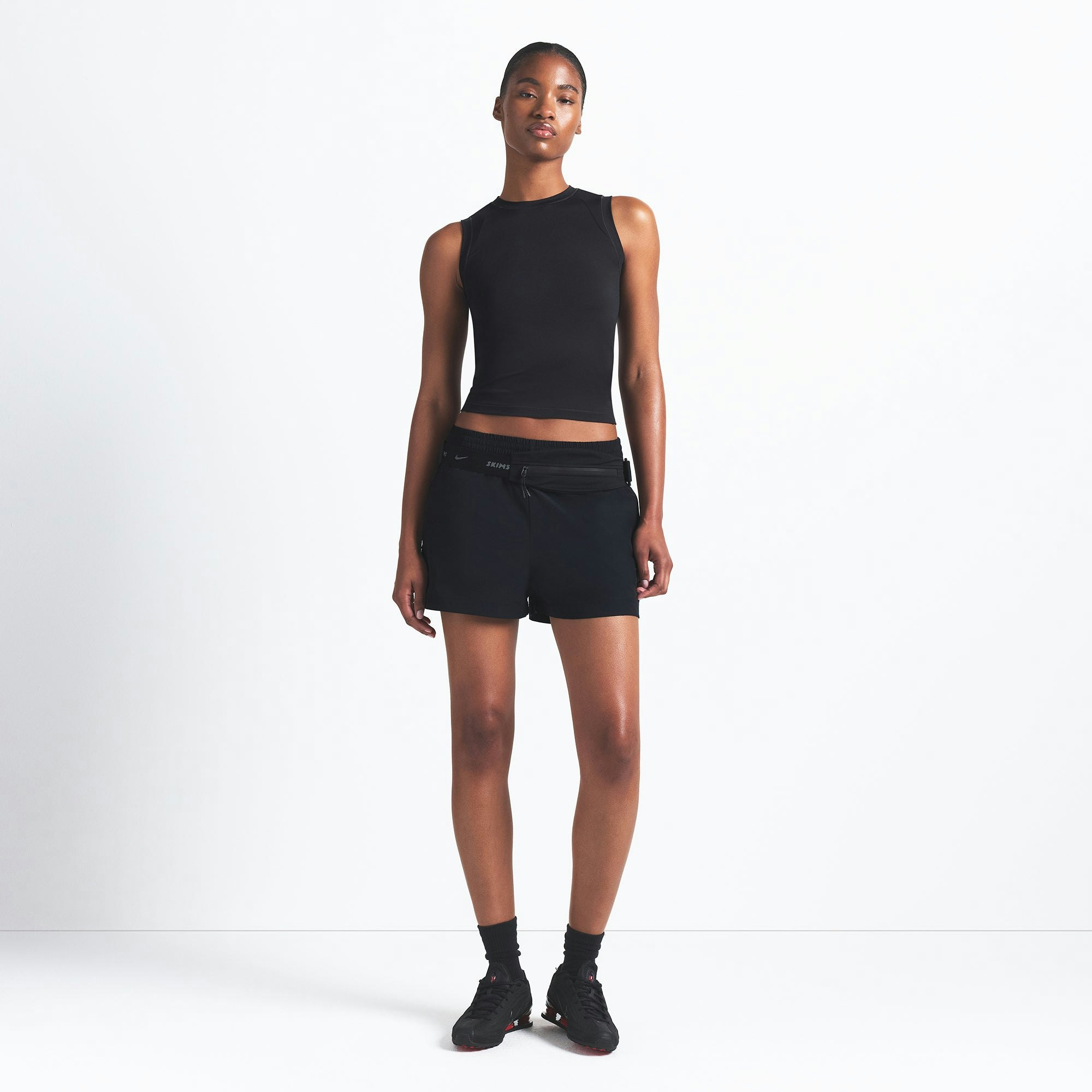 NikeSKIMS AIRY MUSCLE TEE - OBSIDIAN