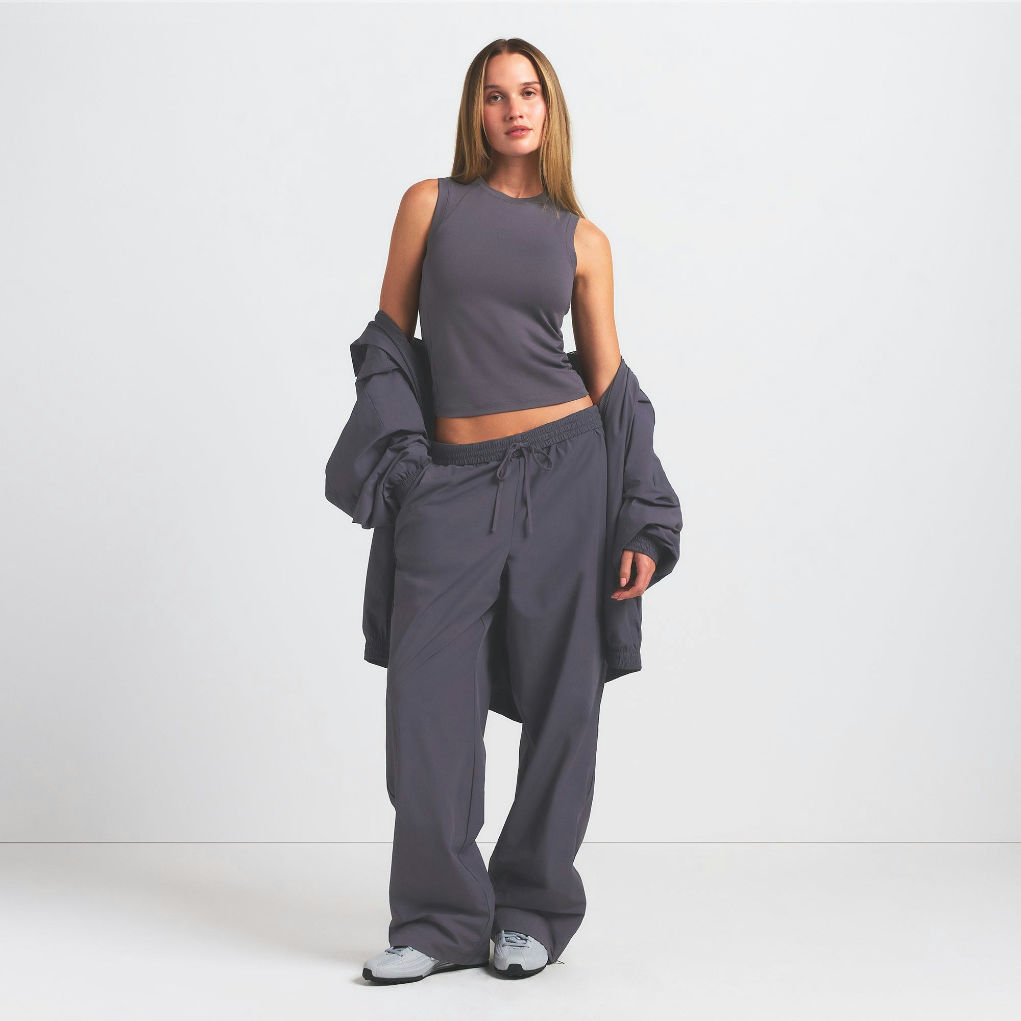 NikeSKIMS AIRY MUSCLE TEE - RAVEN - image 28