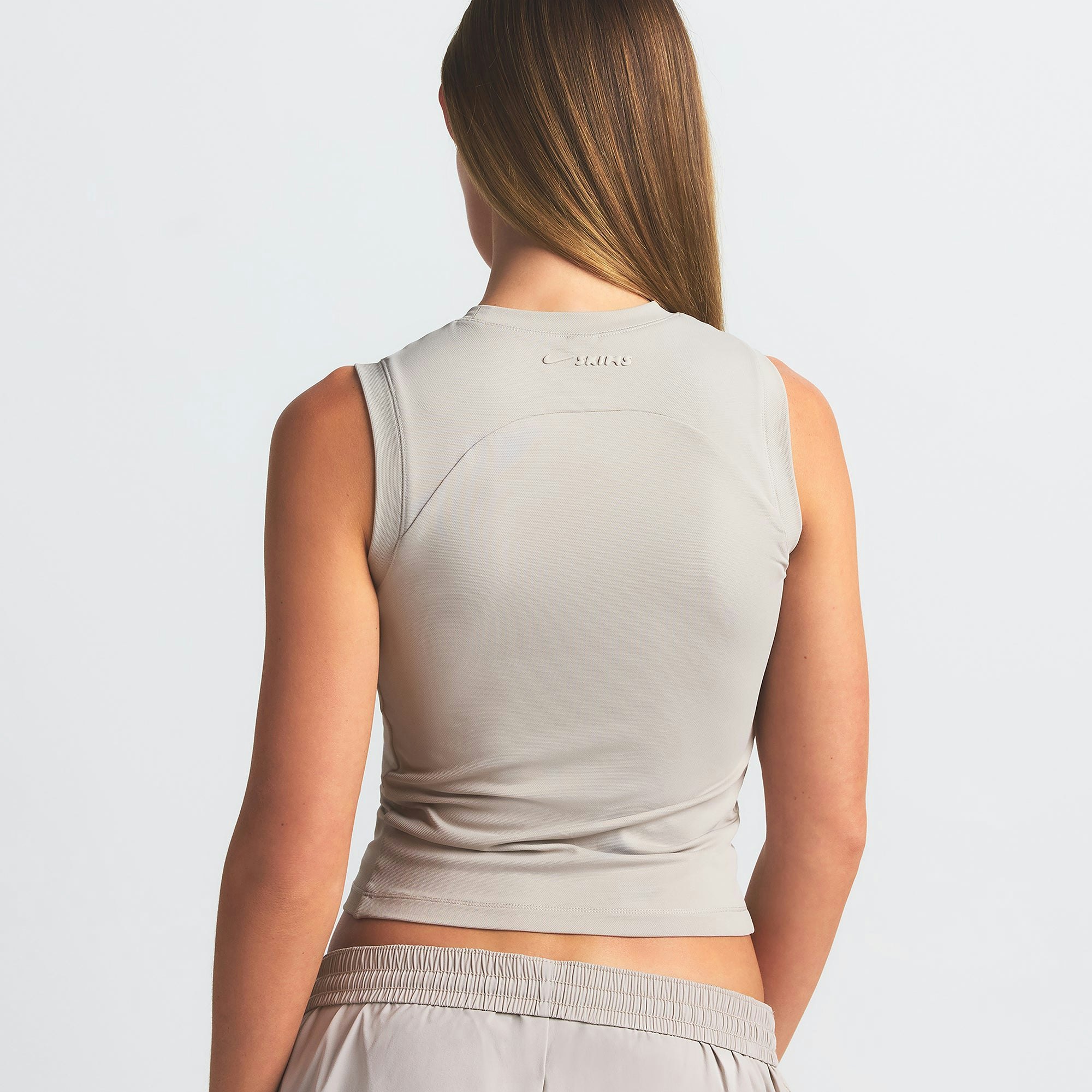 NikeSKIMS AIRY MUSCLE TEE - STONE - image 13