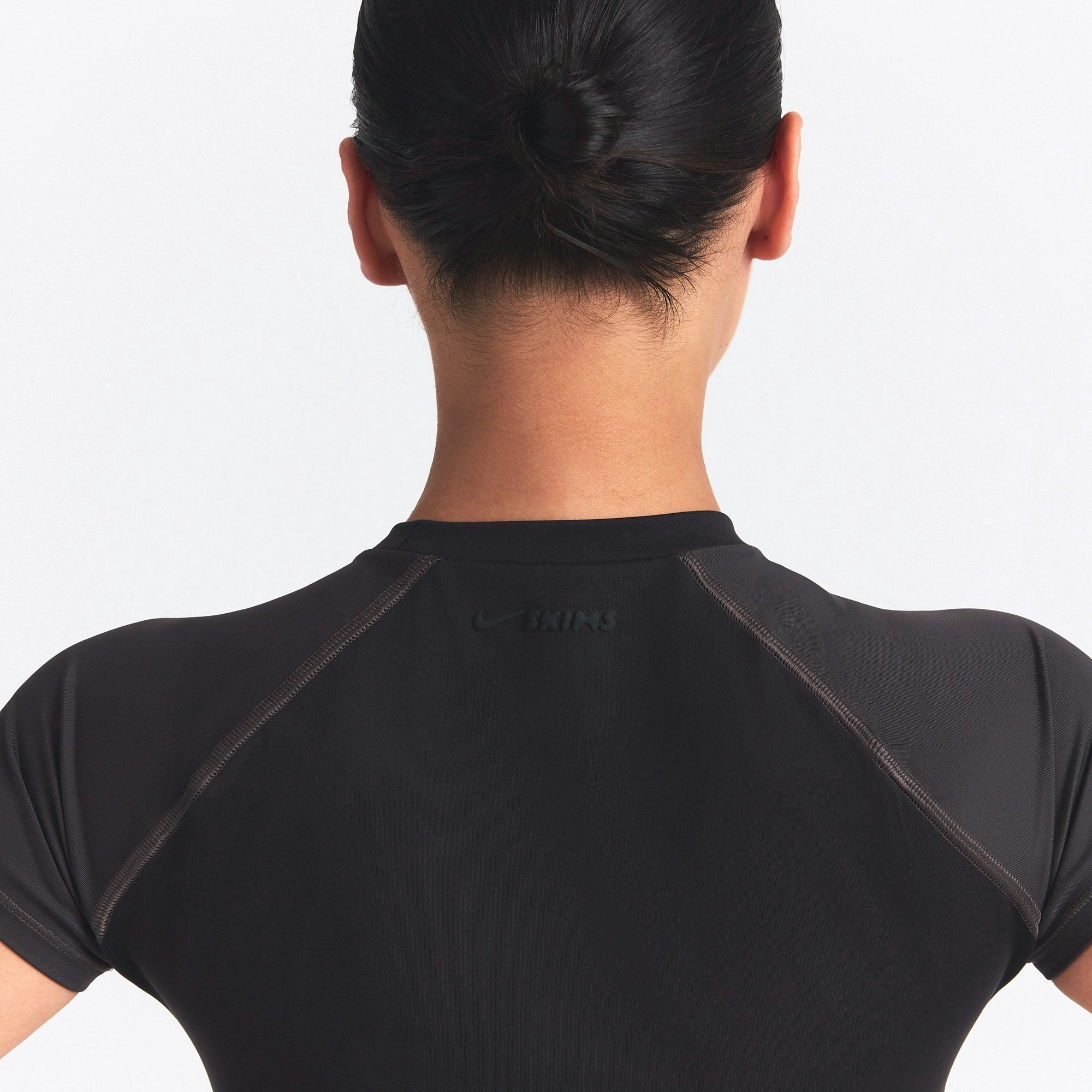 NikeSKIMS MATTE SHINE MIX CROPPED BABY TEE - OBSIDIAN AND IGNEOUS - image 10