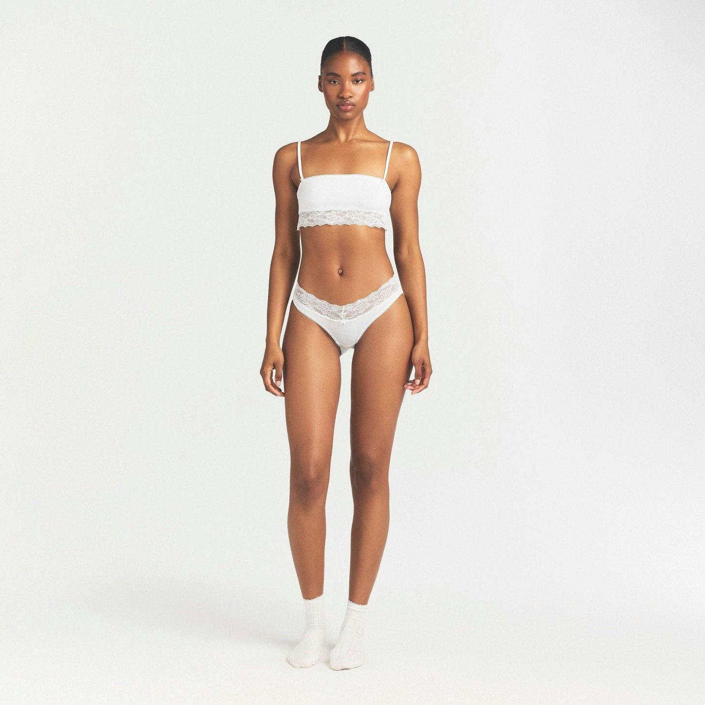 LIGHTWEIGHT COTTON WIDE LACE BRIEF - SNOW