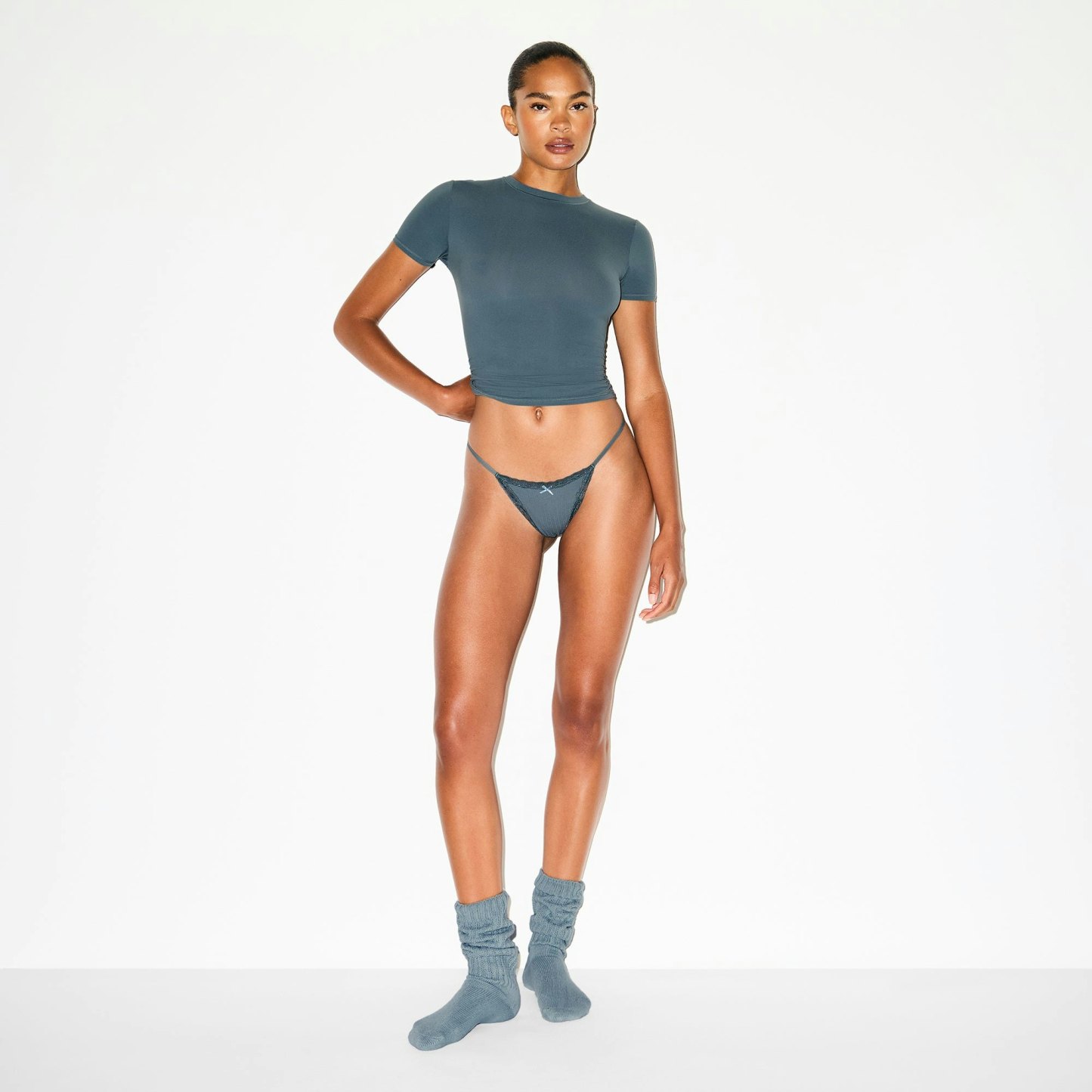 LIGHTWEIGHT COTTON POINTELLE LACE STRING THONG - ZIRCON TONAL