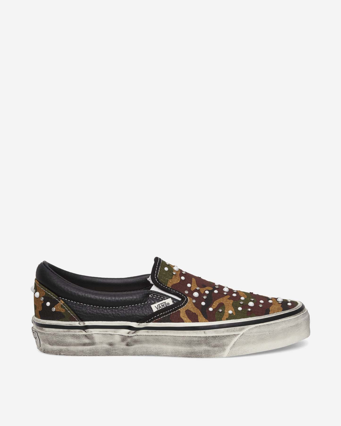 Premium Classic Slip-On Pearlized Sneakers Camo / Black