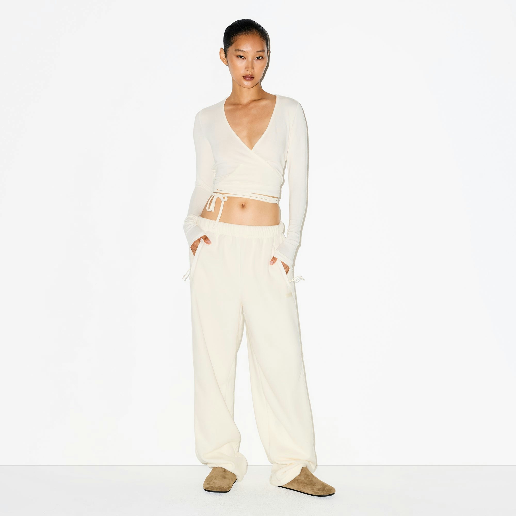OUTDOOR FLEECE STRAIGHT LEG PANT - ECRU