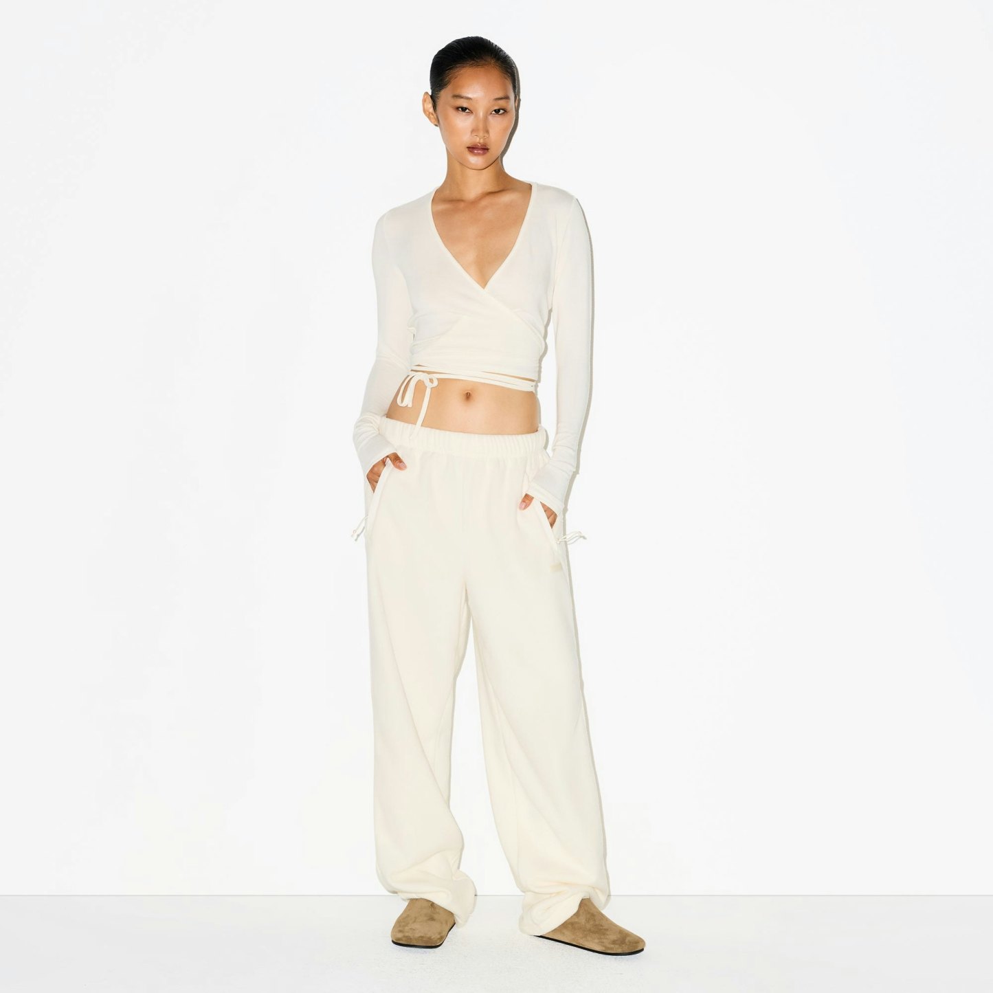 OUTDOOR FLEECE STRAIGHT LEG PANT - ECRU