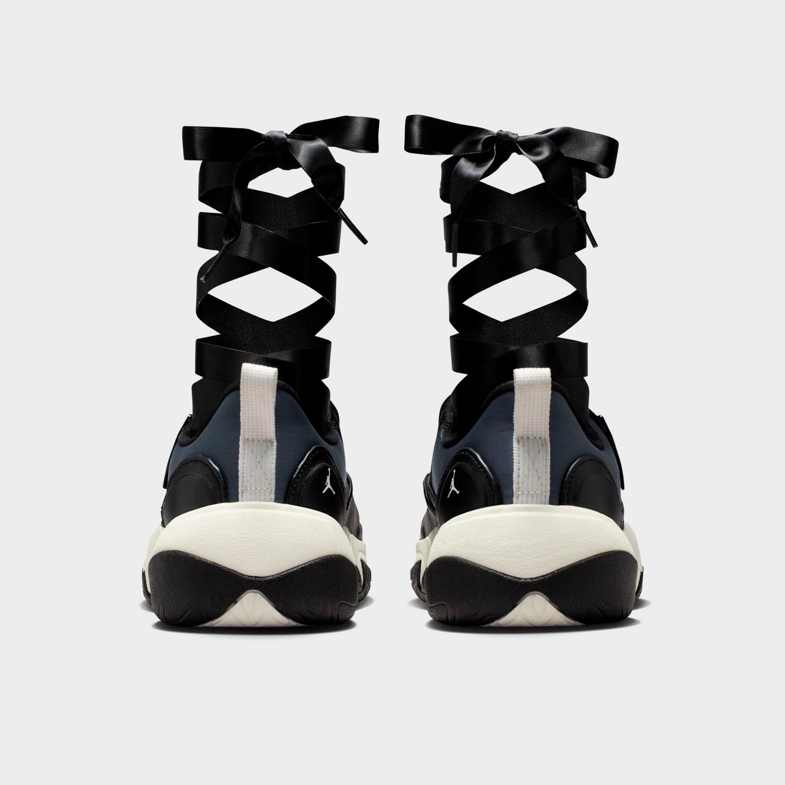 Women's Jordan Pointe Casual Shoes - Black/Sail - view 4