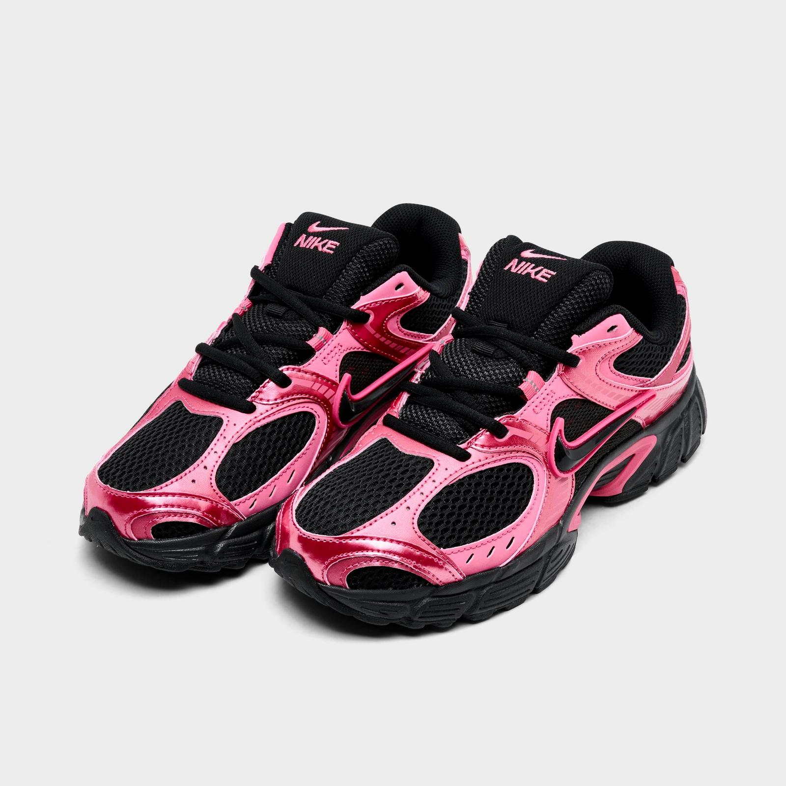 Women's Nike V5 RNR Casual Shoes - Black/Black/Peony