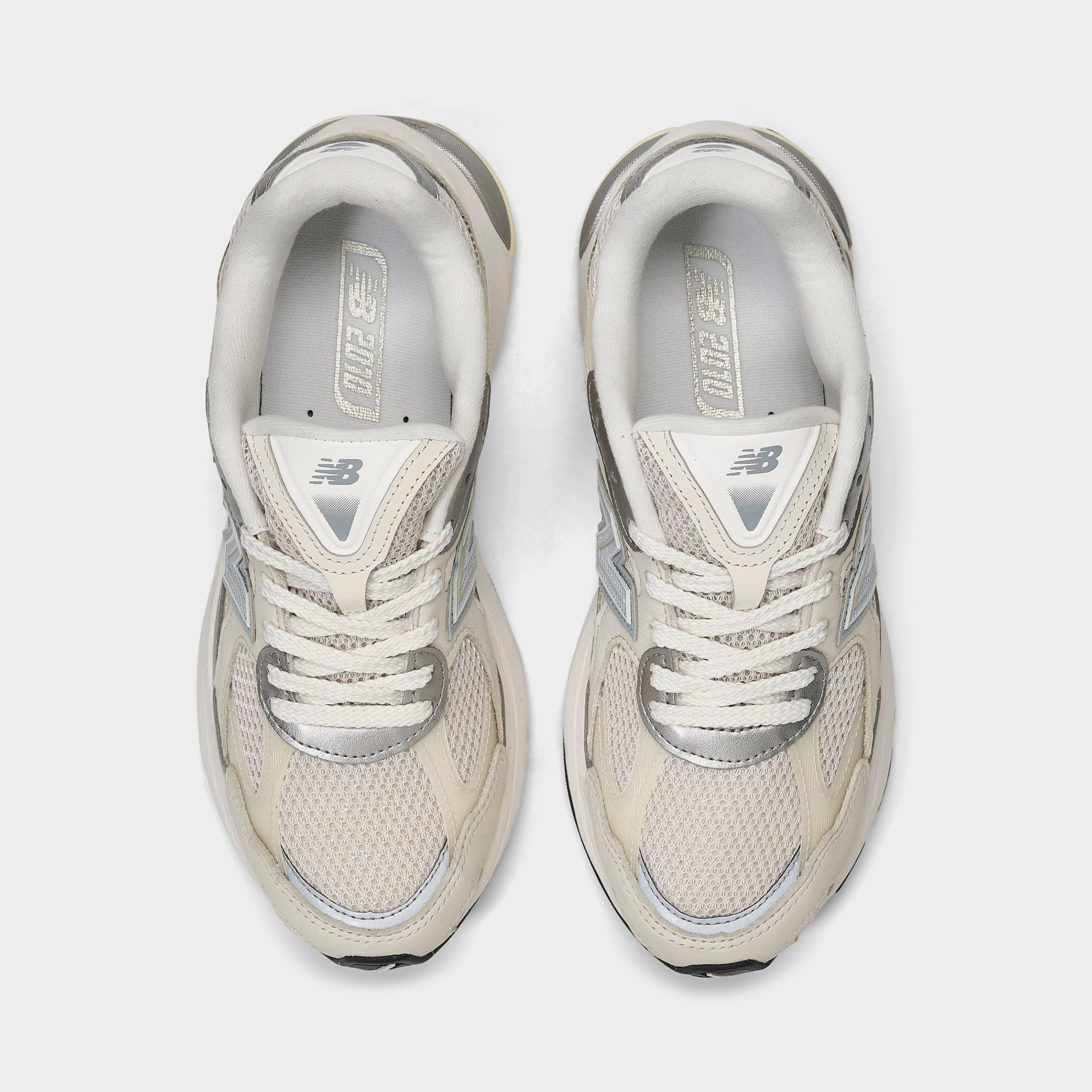 Women's New Balance 2010 Casual Shoes - Sea Salt/Timberwolf - view 4
