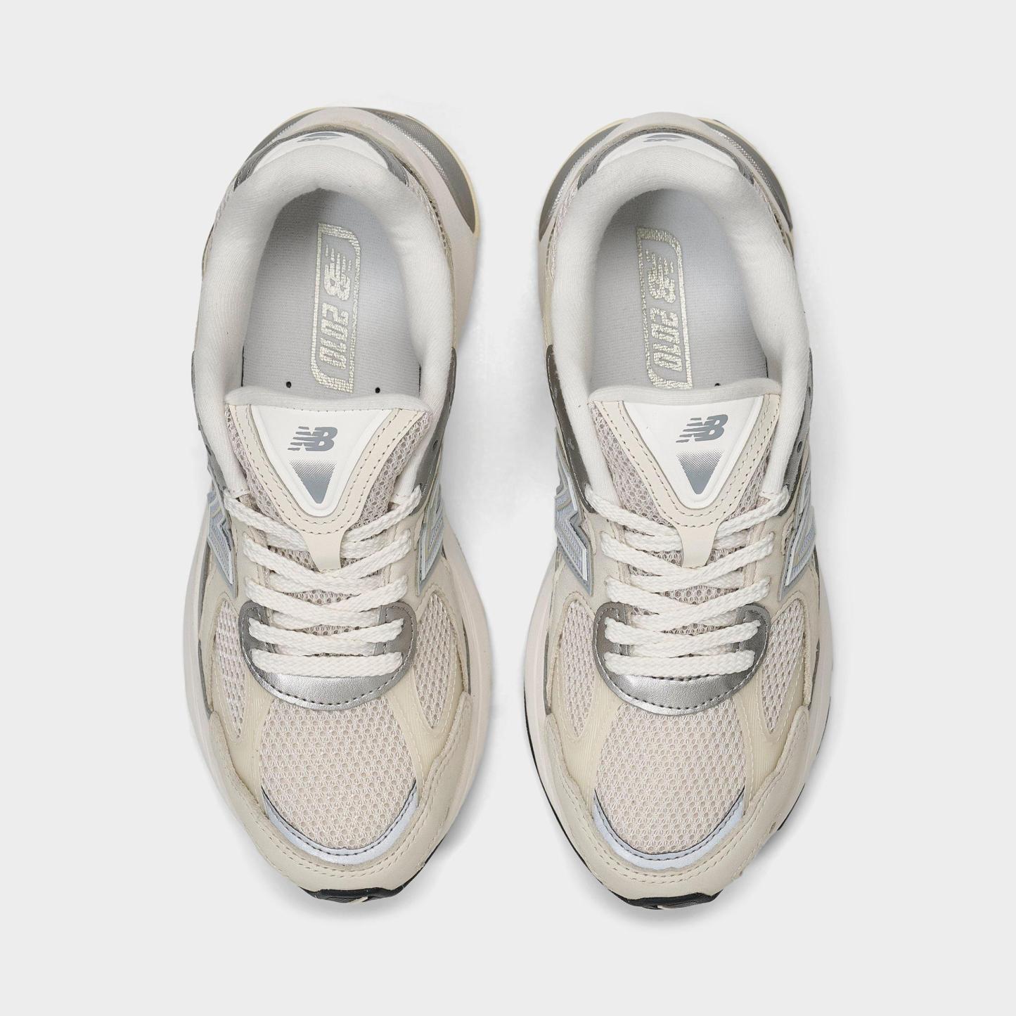 Women's New Balance 2010 Casual Shoes - Sea Salt/Timberwolf - view 4