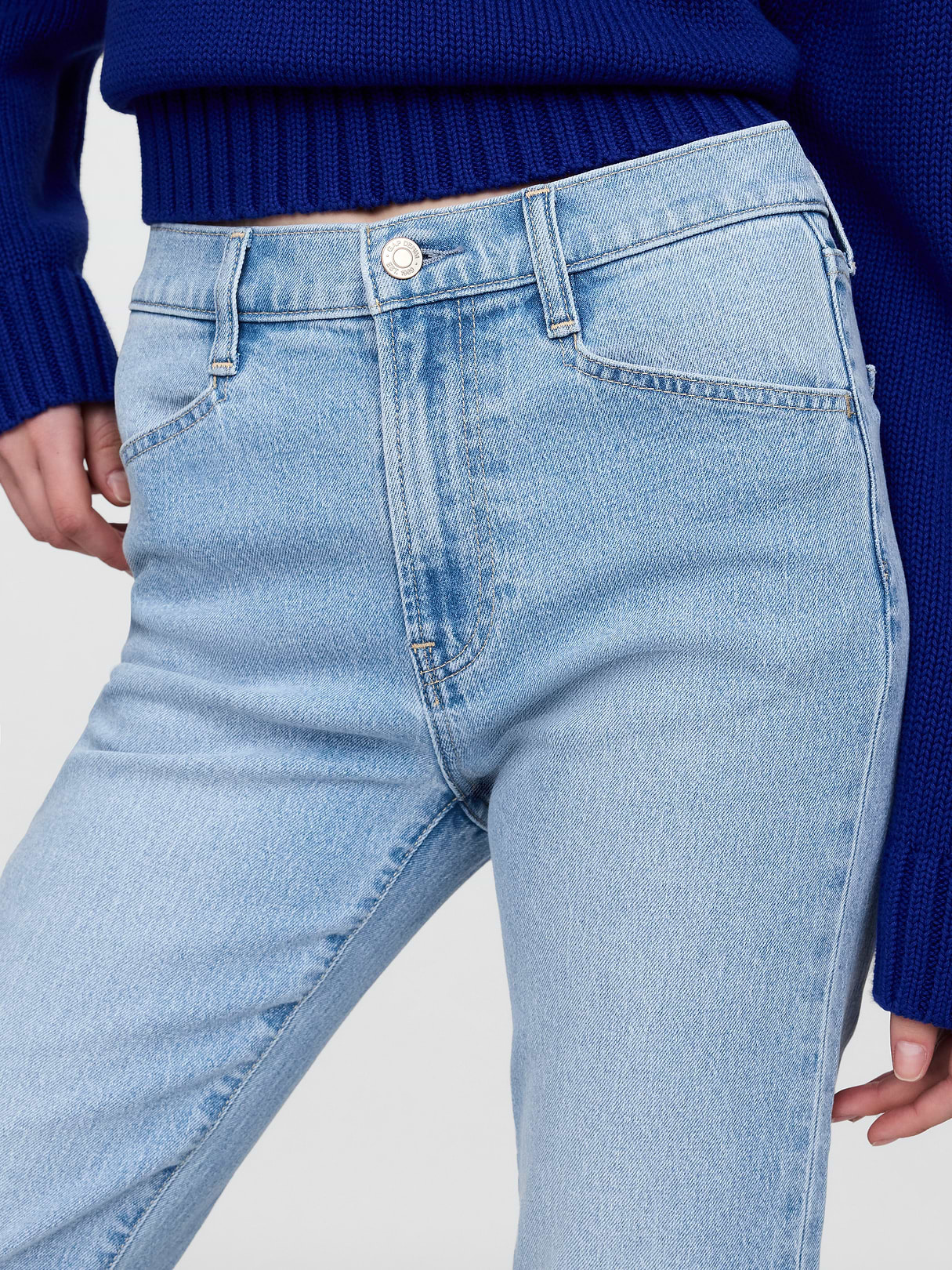 High Rise '90s Slim Straight Jeans - Light indigo blue