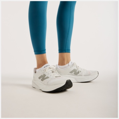 New Balance AC Train Legging 25", WB6160E1STS