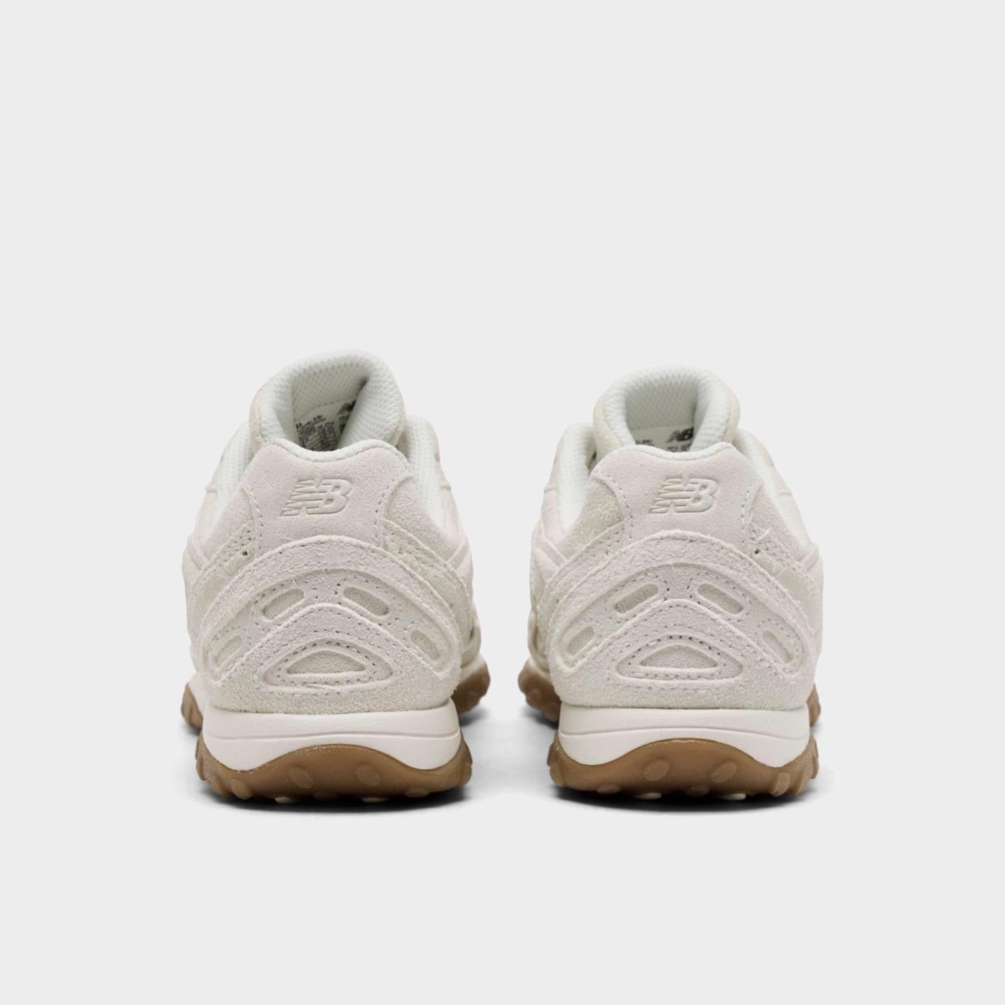 Women's New Balance 204L Casual Shoes - Sea Salt/Sea Salt - view 4
