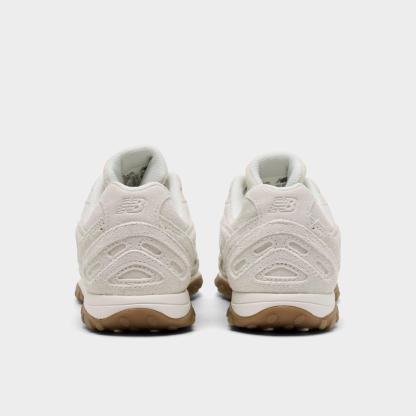 Women's New Balance 204L Casual Shoes - Sea Salt/Sea Salt - view 4