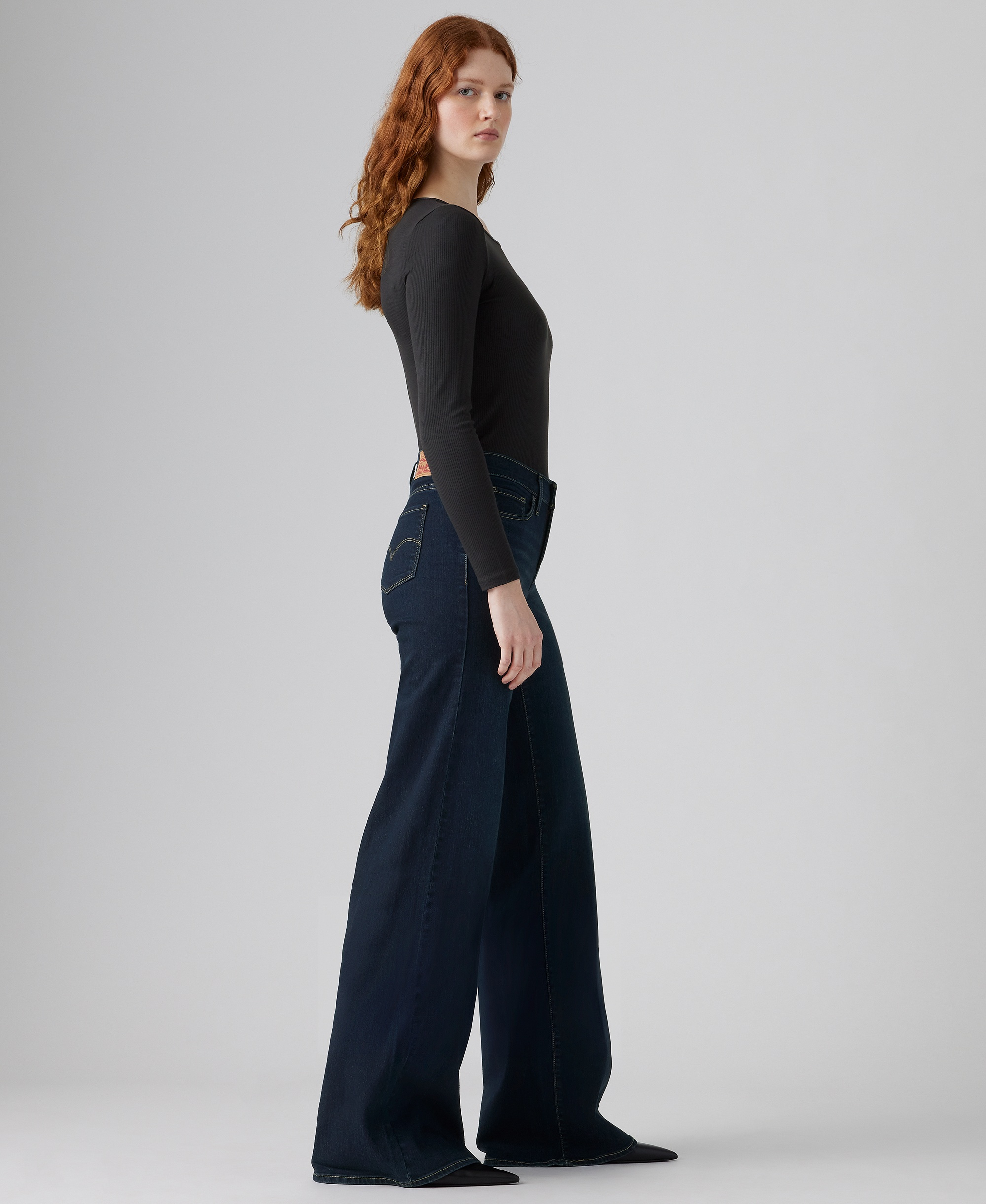 Levi's Women's 318 Shaping Stellar-Stretch Wide-Leg Jeans - Chances Are