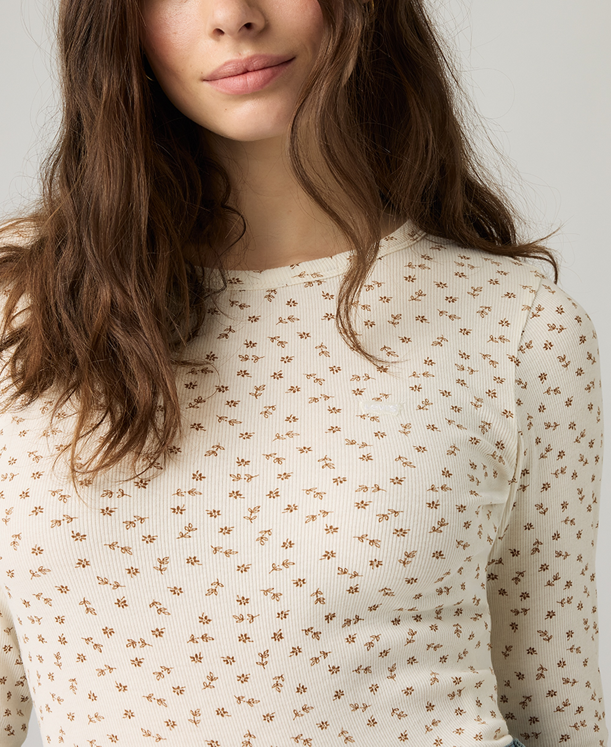 Levi's Women's Hayes Long-Sleeve Top - Jaana Floral V2 Egret
