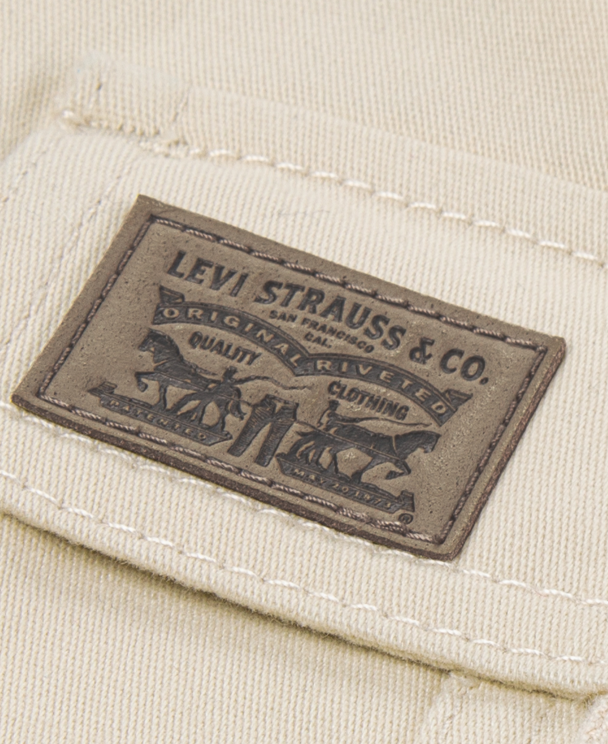 Levi's Boys' 8-20 Traditional Cargo Shorts - Oatmeal