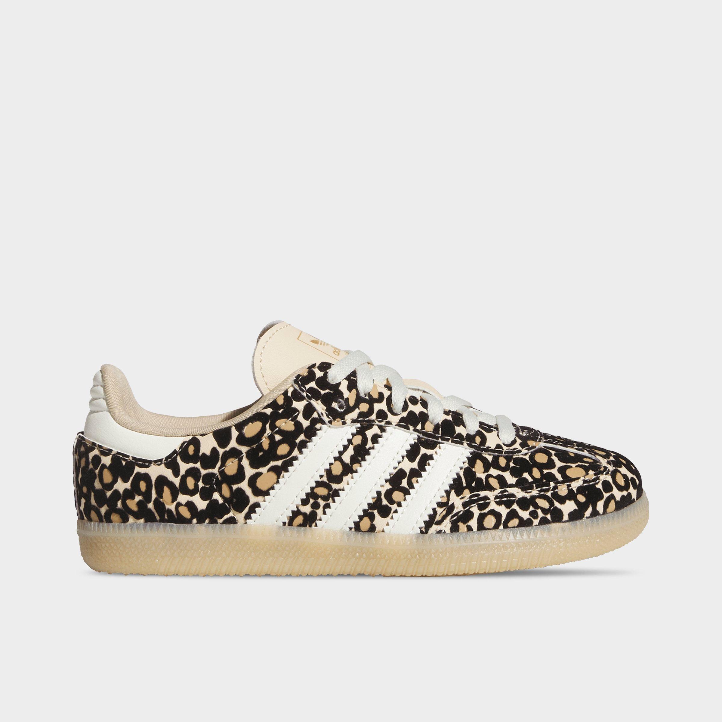 Little Kids' adidas Originals Samba OG Casual Shoes - Sand Strata/Ivory - Left shoe facing left. Outside of the shoe.
