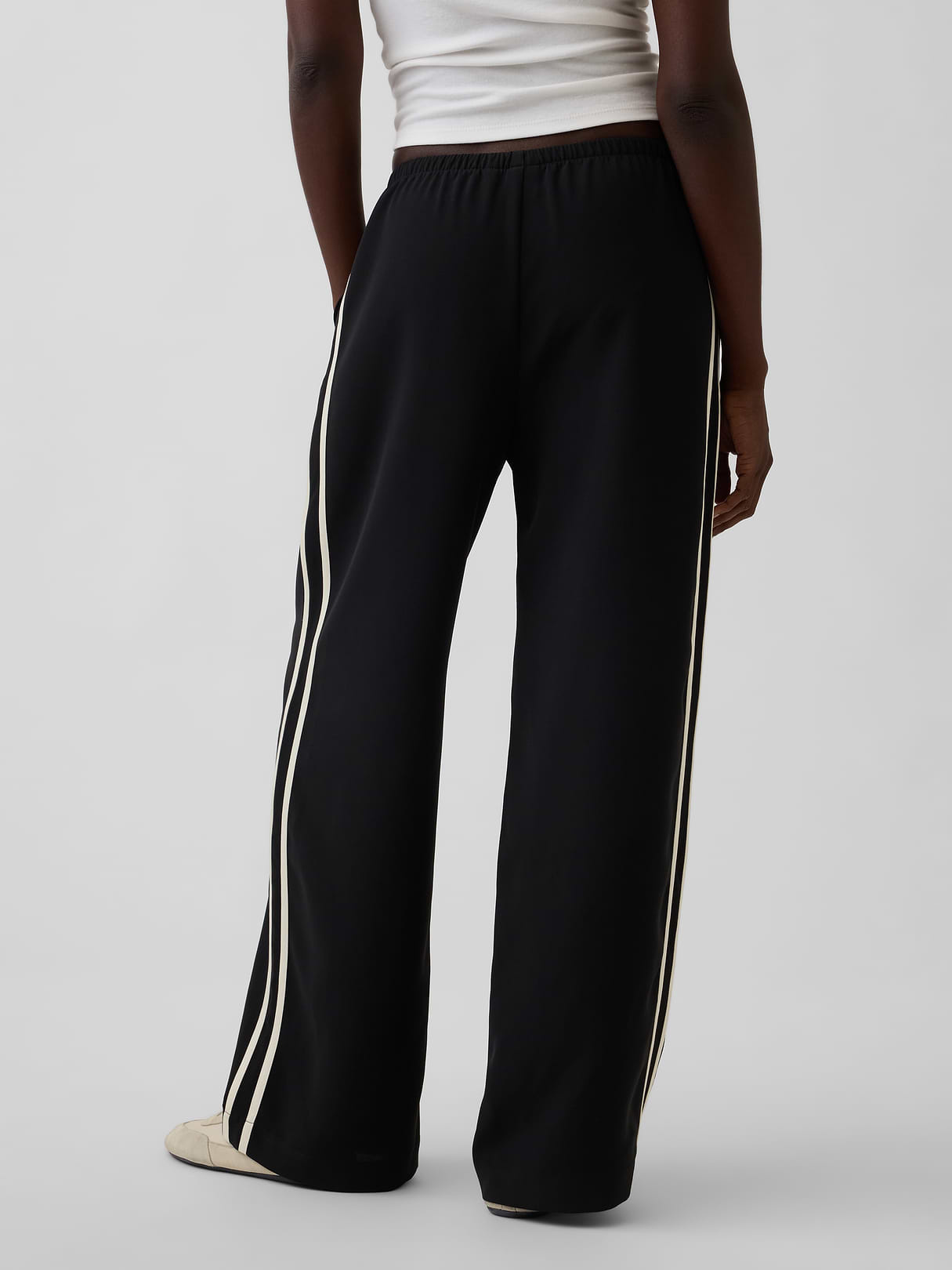 Easy Wide-Leg Pants - Black with off white stripe