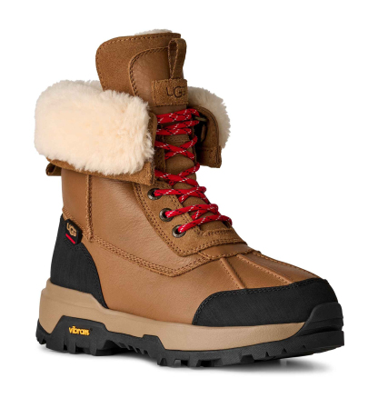 UGG® Women's Adirondack XXV Round Toe Boots - Chestnut