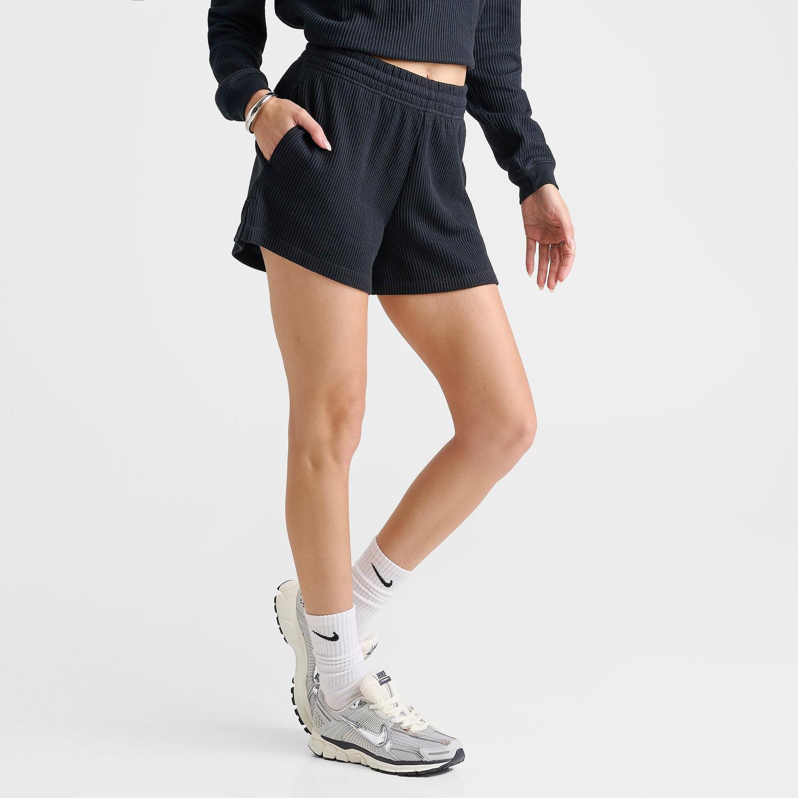 Women's Nike Sportswear Chill Waffle Loose Mid-Rise Shorts - Black
