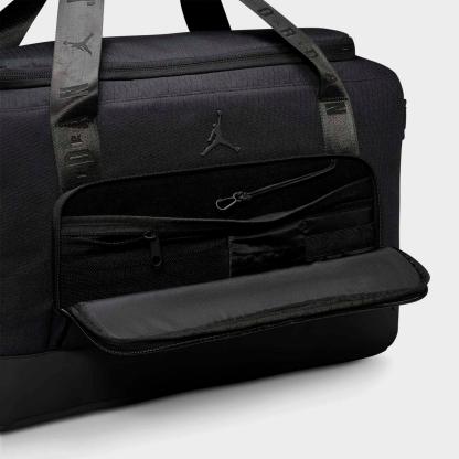 Jordan Collectors Duffel Bag (44L) - Black - view 6