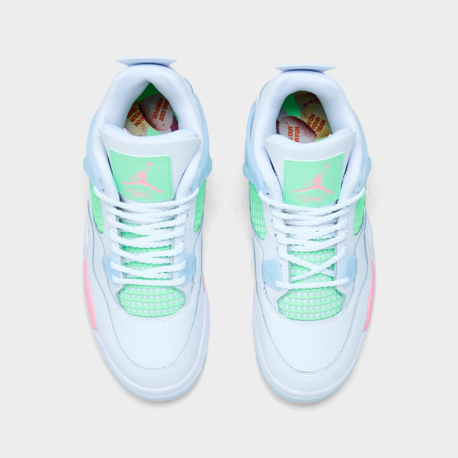 Girls' Big Kids' Air Jordan Retro 4 Basketball Shoes - White/Medium Soft Pink/Half Blue/Vapor Green - view 5