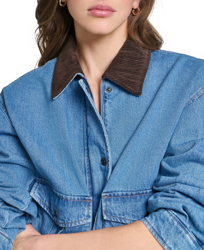 Levi's Women's Cropped Cotton Corduroy-Collar Barn Jacket - Med Wash D