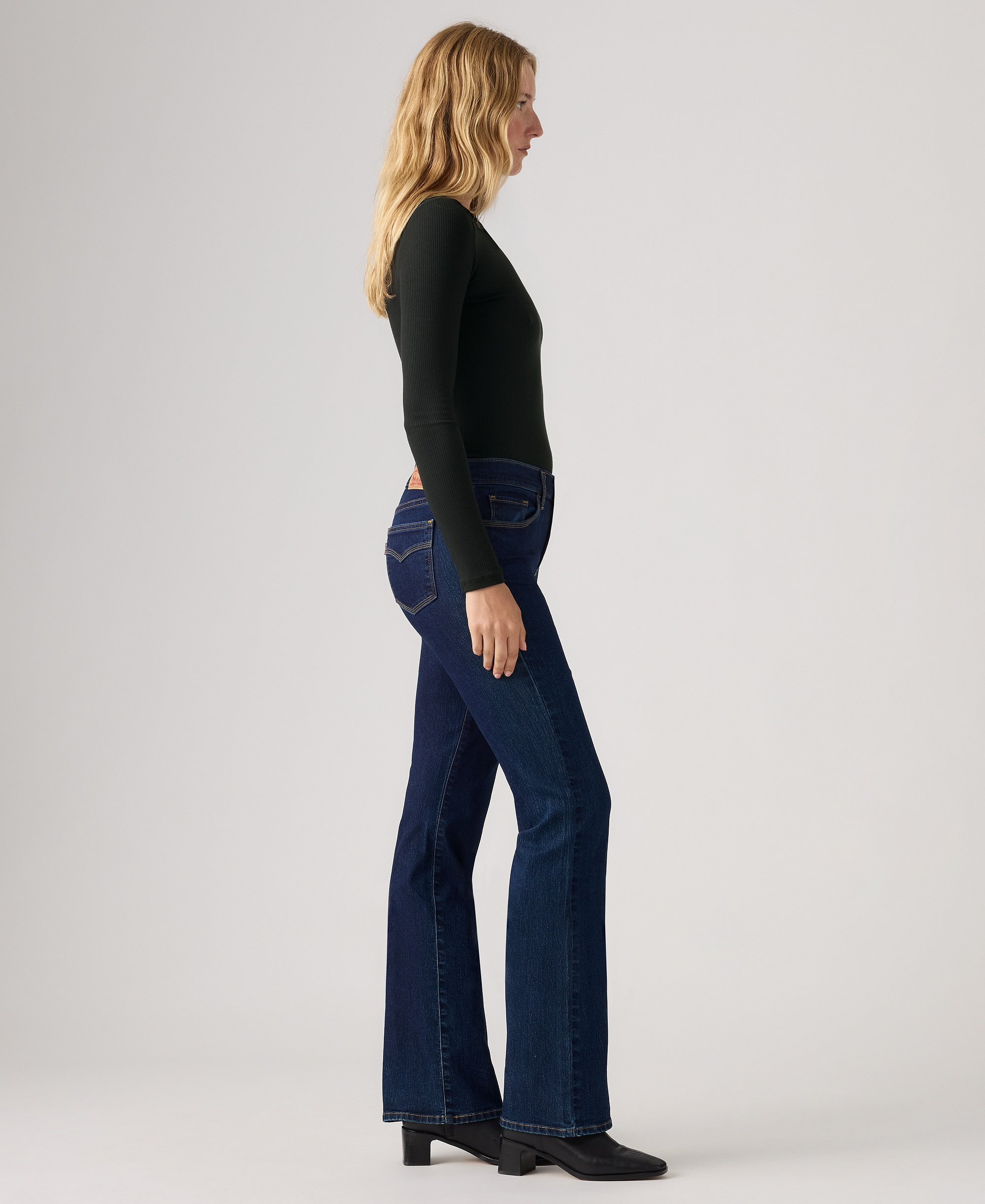 Levi's Women's Vintage Classic Bootcut Jeans - Outside The Screen