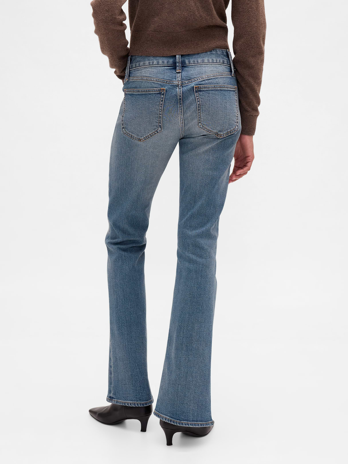 Low Rise Long & Lean Split-Hem Jeans - Medium indigo