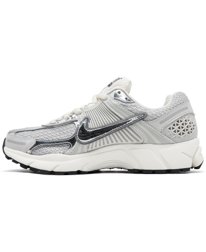 Nike Women's Zoom Vomero 5 Sneakers from Finish Line - Photon Dust/Chrome