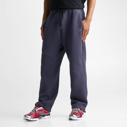 Men's Nithtke Tech Fleece Windrunner Graphic Jogger Pants - Gridiron/Black