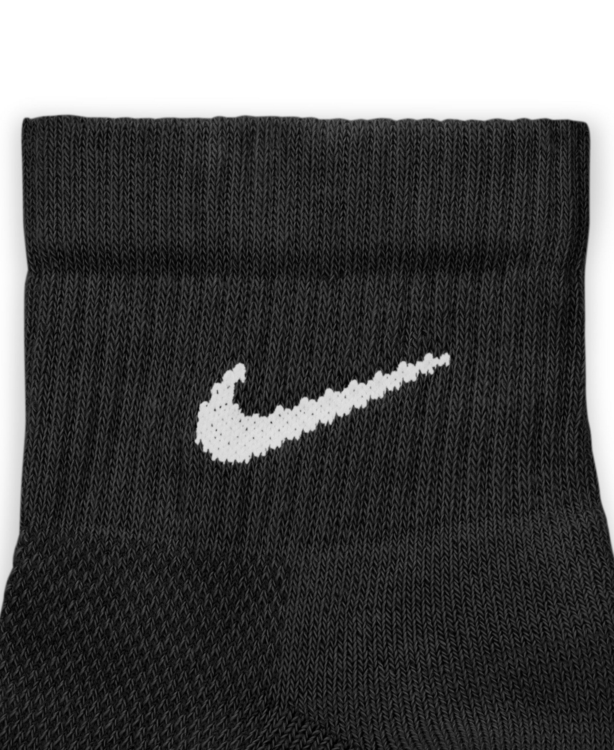 Nike Unisex Elevated Everyday Ankle Socks, 6-Pack - Black