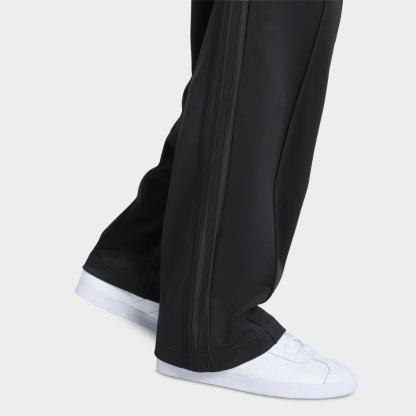 Men's adidas Originals adicolor Baggy Track Pants - Stone Khaki - view 5