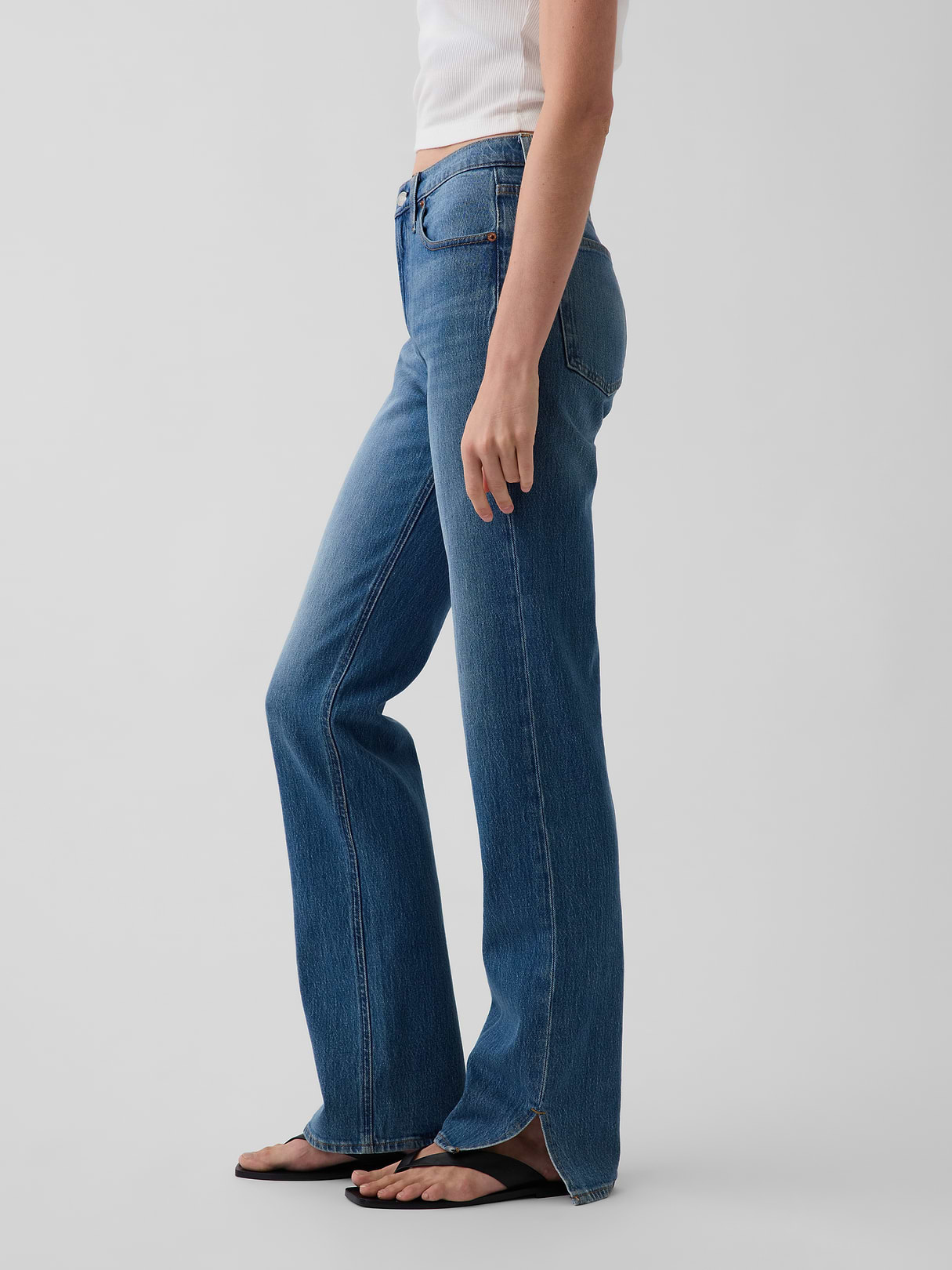 Mid Rise Relaxed Straight Jeans - Medium indigo