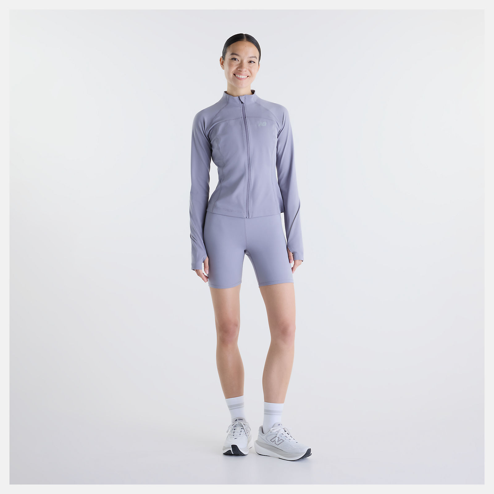 Gemma is wearing size S and is 5'7"/170.18cm. Chest: 30.5"/77.47cm, Waist: 24"/60.96cm, Hips: 35"/88.9cm