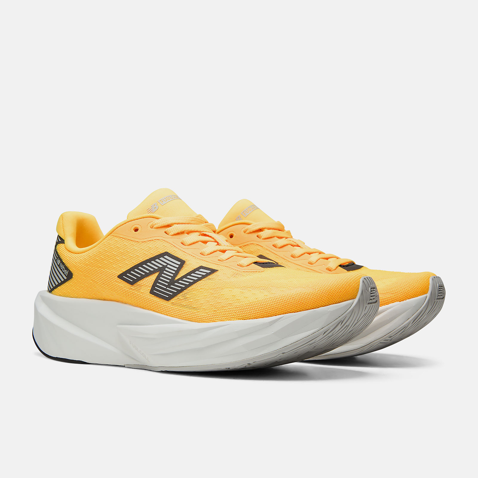 New Balance FuelCell Rebel v5, WFCX2C3