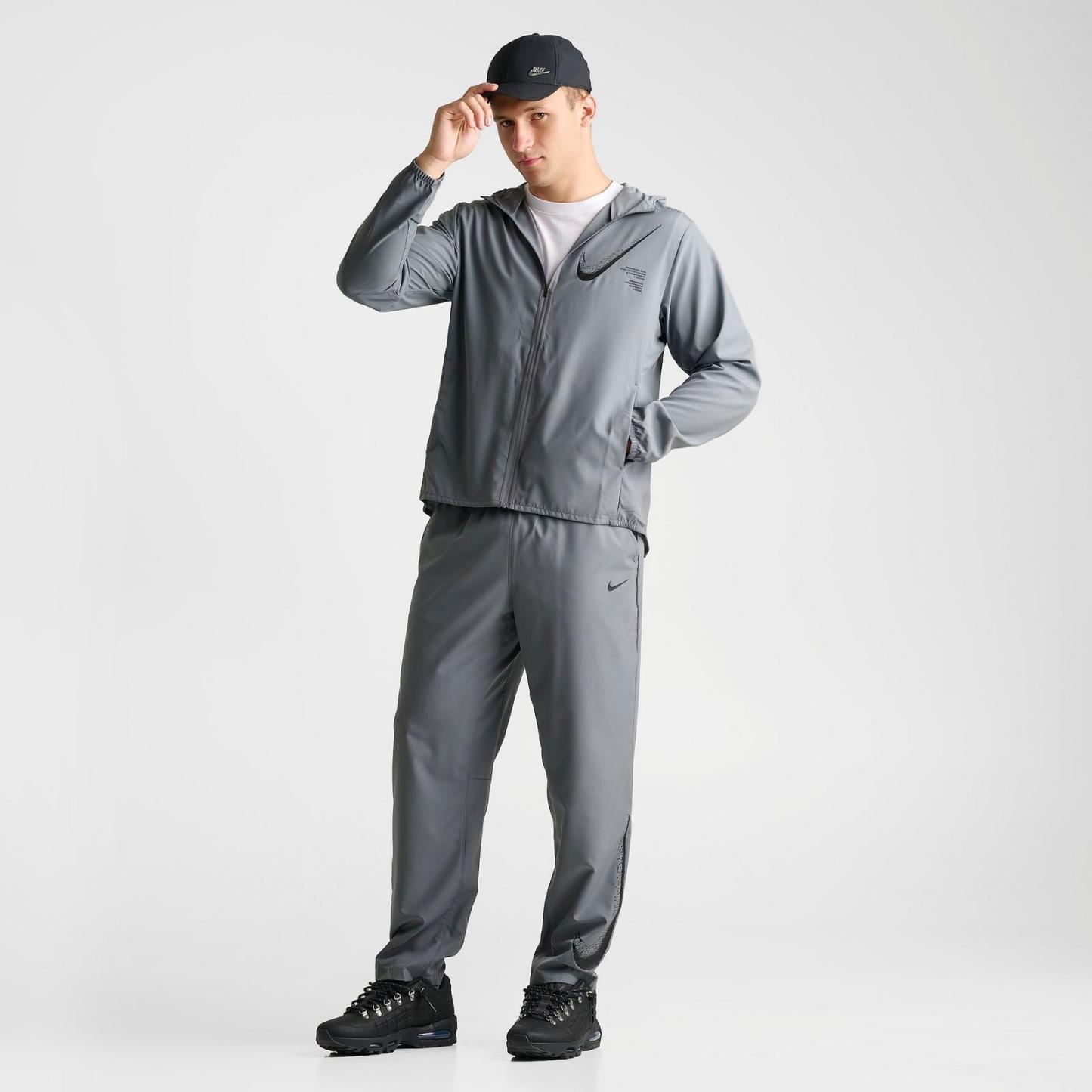 Men's Nike Dri-FIT Form Graphic Full-Zip Jacket - Smoke Grey/Black