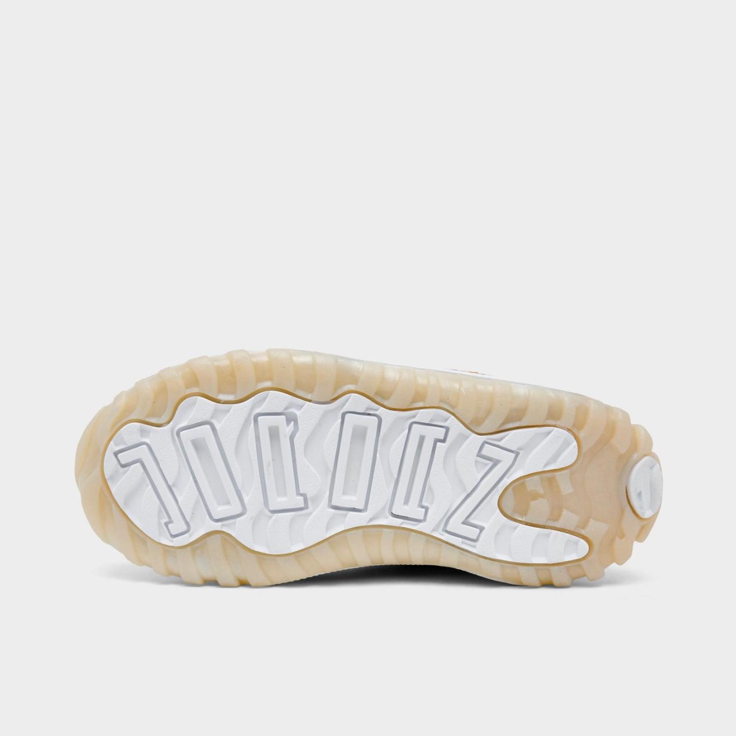 Kids' Toddler Air Jordan Retro 11 Low Basketball Shoes - White/Metallic Gold/Team Gold - view 6