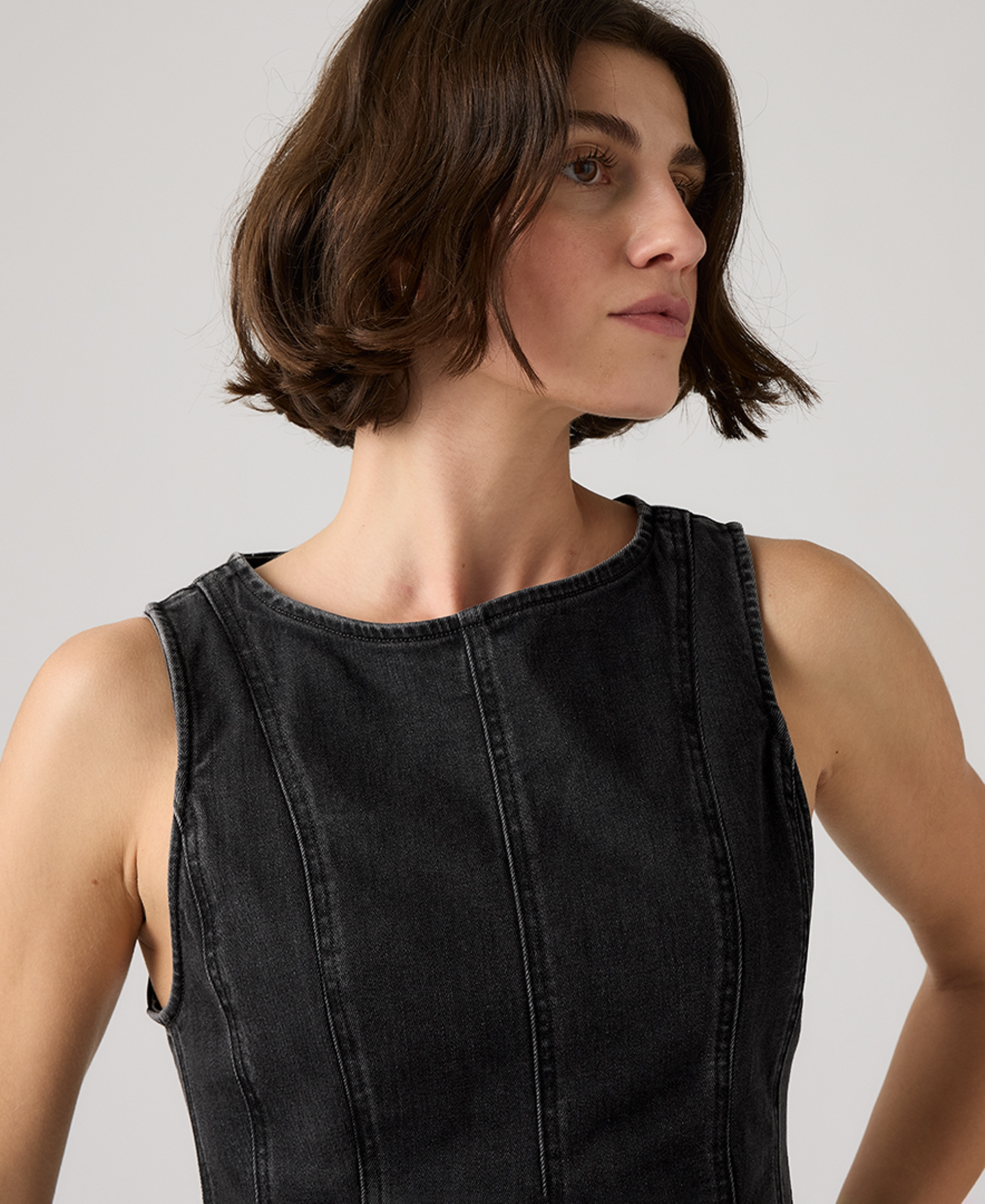 Levi's Premium Women's Leighton Sleeveless High-Neck Peplum Top - Newyork Nights