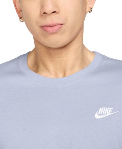 Nike Men's Sportswear Club Crewneck T-Shirt - Light Smoke Gray