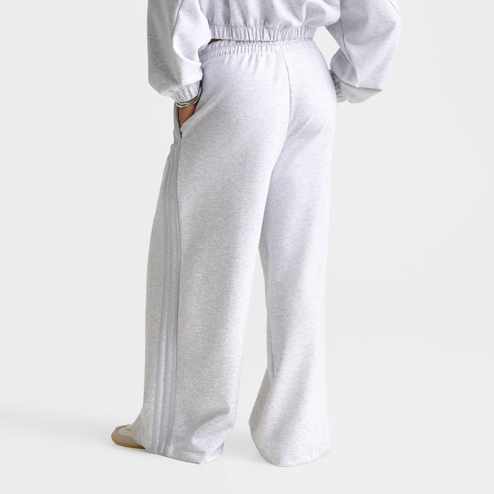 Women's adidas Originals Wide-Leg Sweatpants - Light Grey Heather - view 4