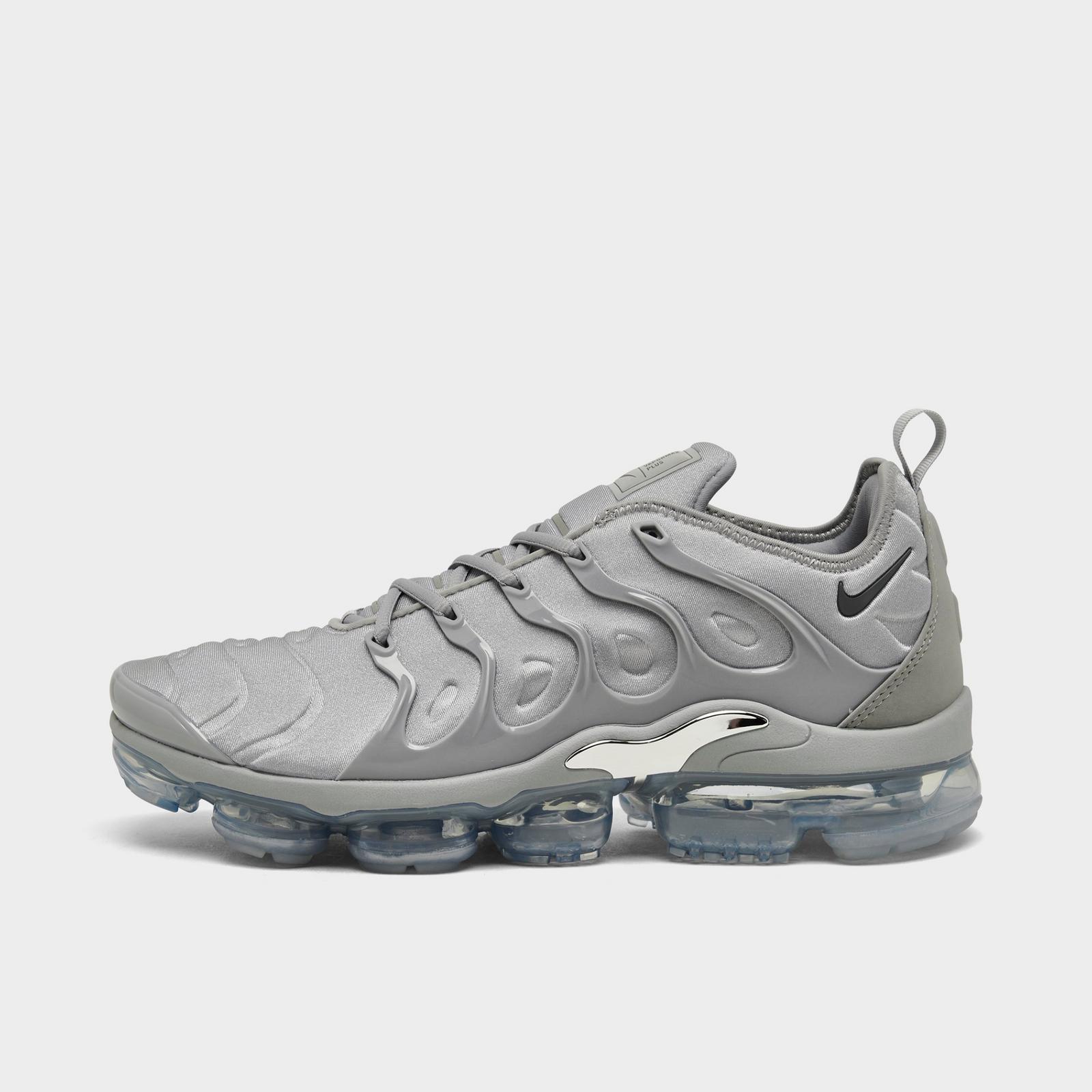 Men's Nike Air VaporMax Plus Running Shoes - Wolf Grey/Metallic Silver/Dark Grey