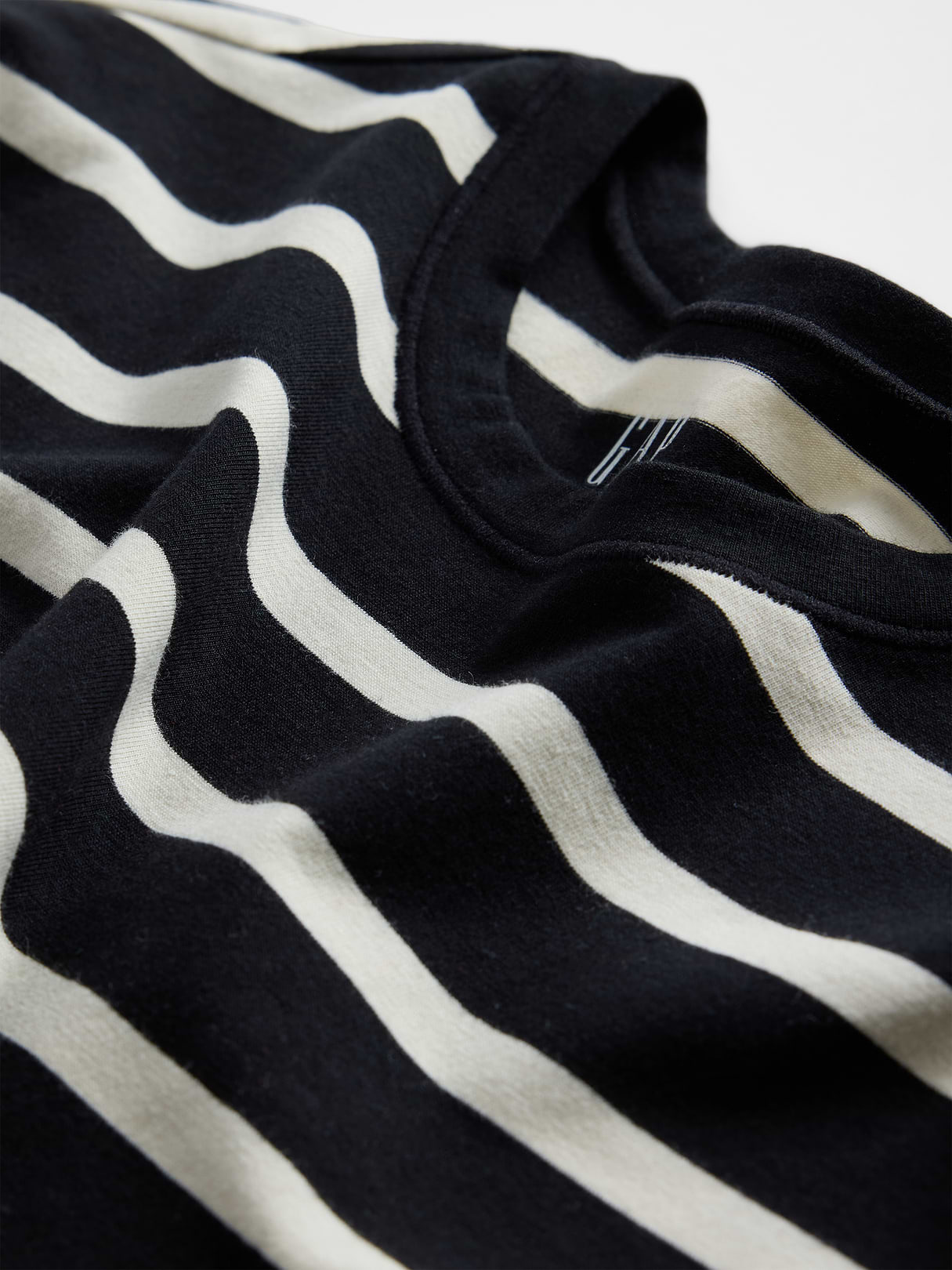 CloseKnit Jersey T-Shirt - Black & white stripe