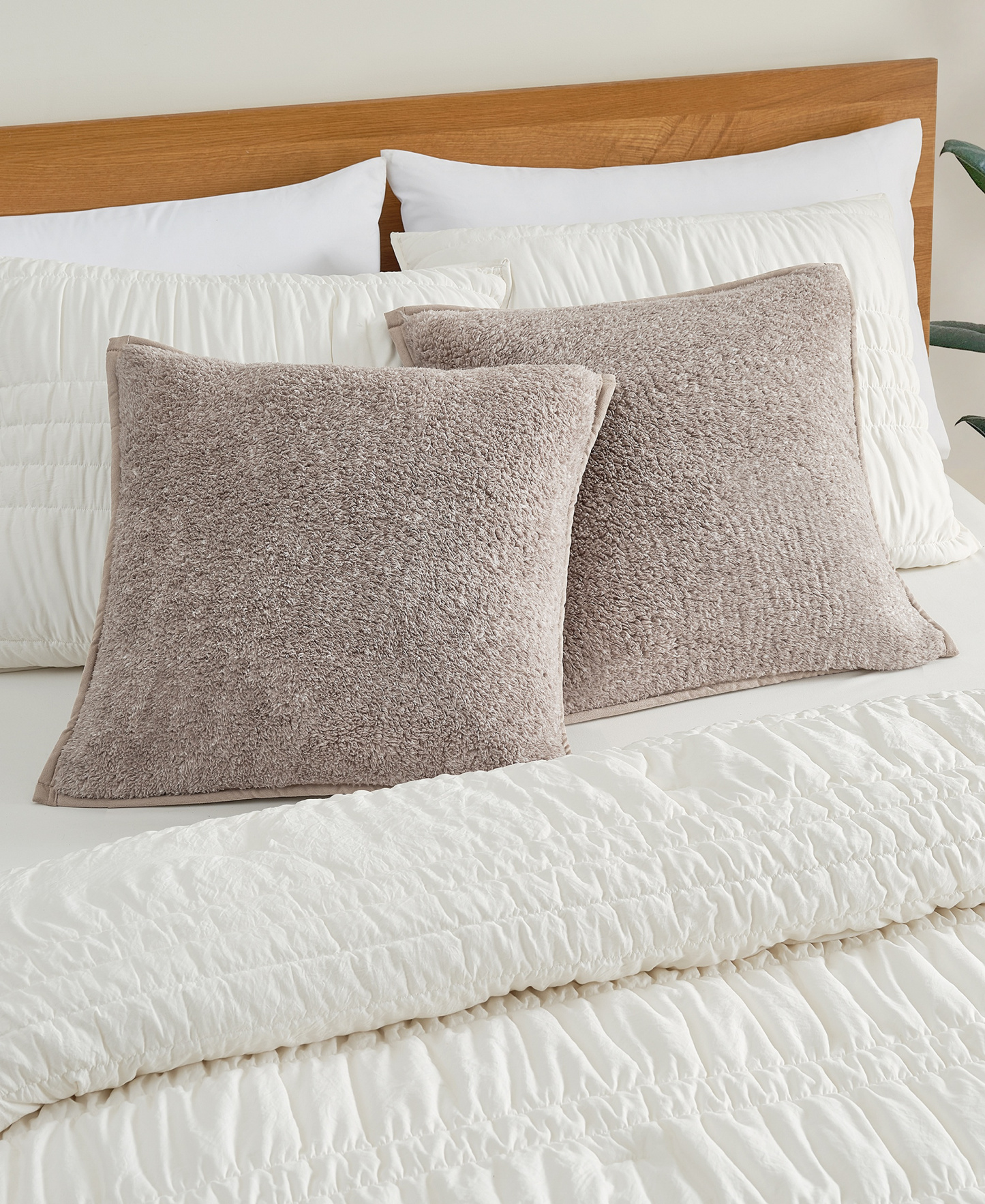 UGG® Classic UGGfluff 2-Pack Decorative Pillows, 20" x 20" - Fawn
